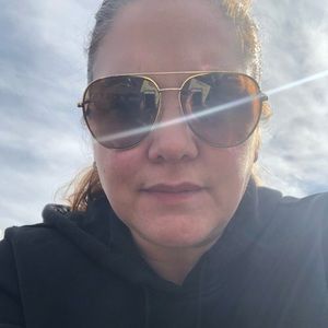 Meet your Posher, Genevieve